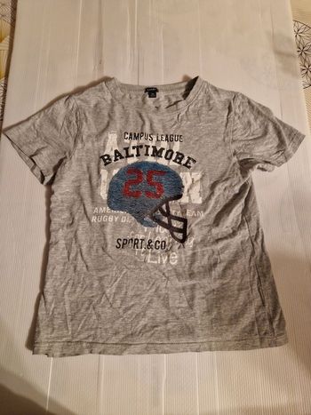 Tee shirt garçon 10  ans (138-143 cm)