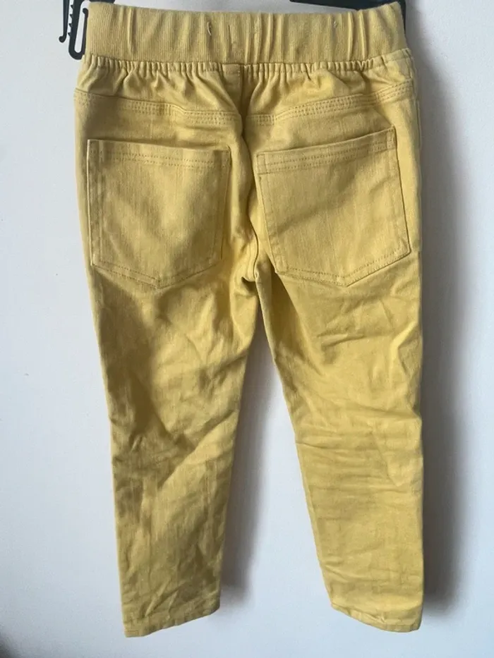 Pantalon slim jaune - photo numéro 4