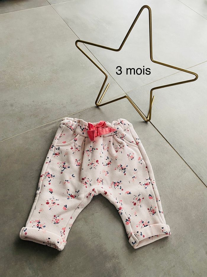 Pantalon molletonné fleuris 3 mois tape à l’œil / TAO