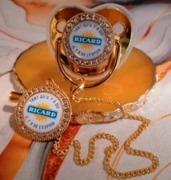 Tétine Ricard doré