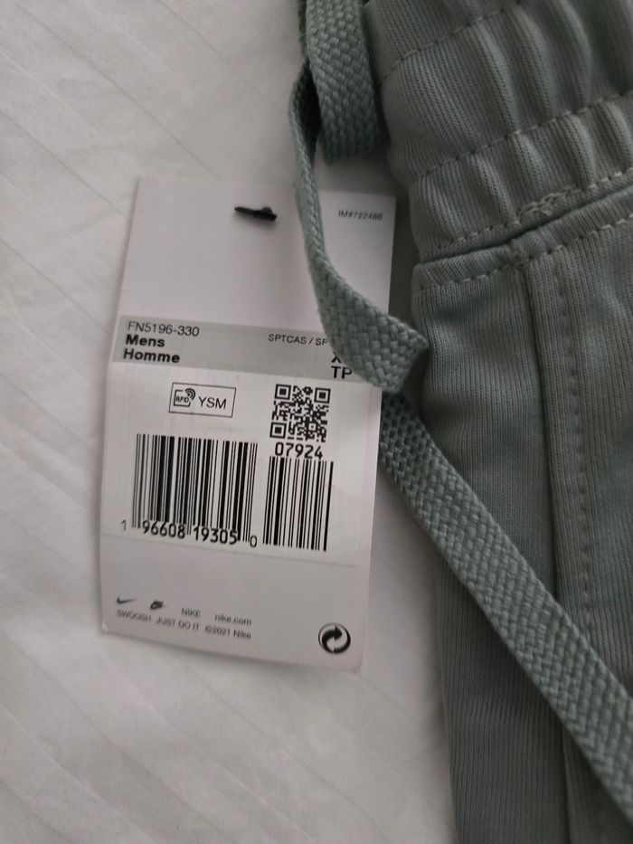 Pantalon pour femme - photo numéro 6
