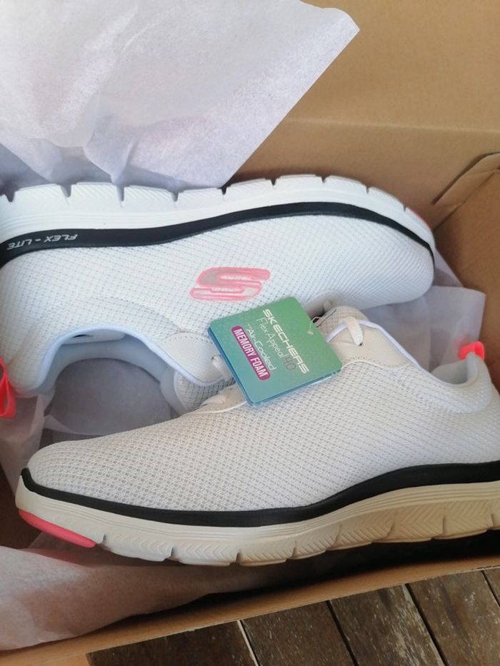 Basket Skechers femme