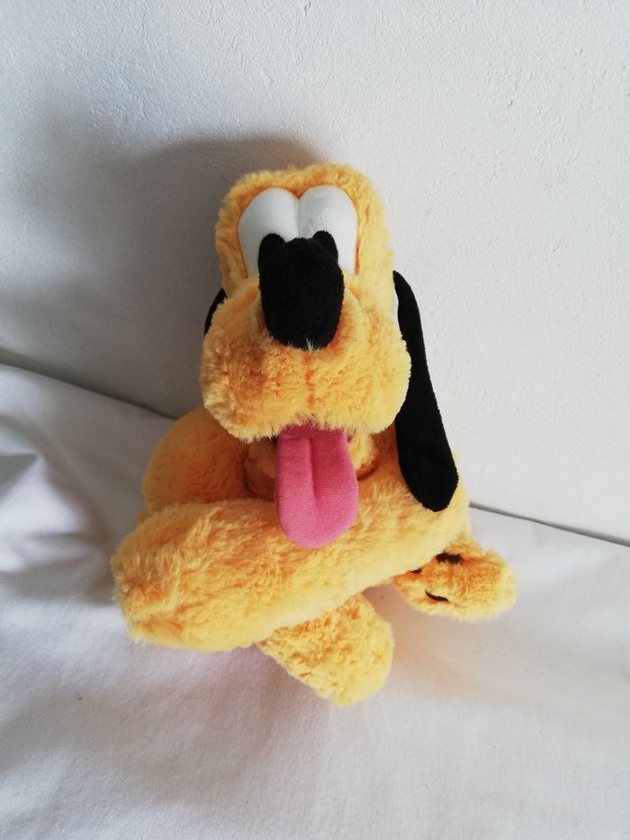 peluche disney le chien pluto - photo numéro 9