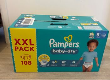 Lot 2 Pack Couches pampers baby dry taille 5 neu