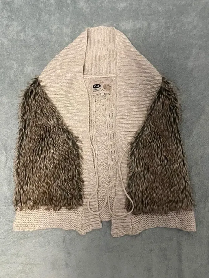 Gilet sans manches C&A avec fourrures