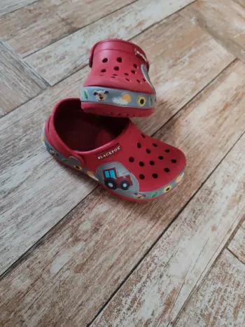 Crocs