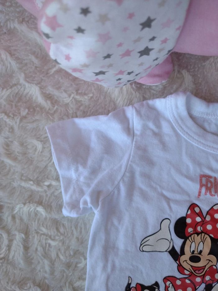 Ensemble été (tee shirt+short) Fille 6 mois Minnie Daisy Disney Baby 100% coton - photo numéro 4