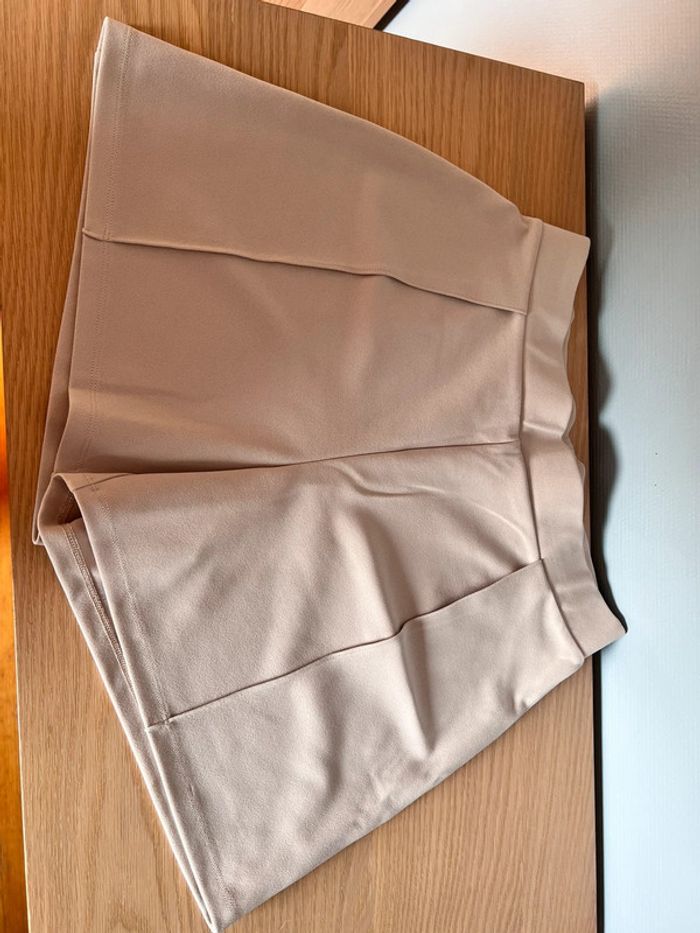 Short H&M taille M neuf
