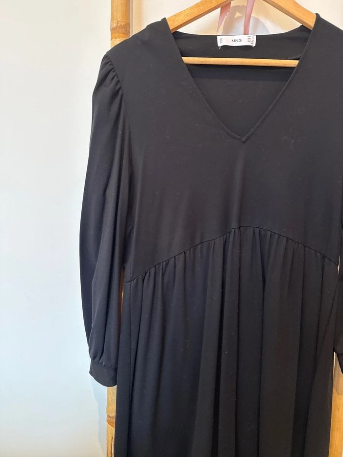 Robe noire d’hiver Mango - photo numéro 2