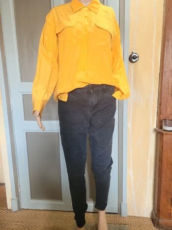 Chemise jaune moutarde, taille M, en soie