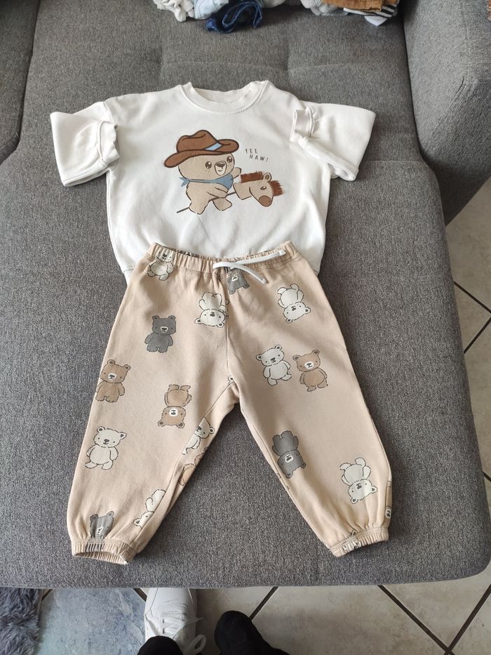 Ensemble 18 mois marque