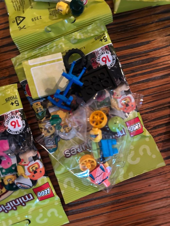 Série LEGO 19 , complète 16 figurines, 71025 - photo numéro 4