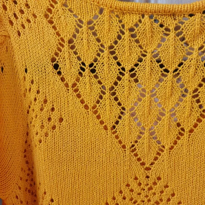 Très joli haut ajouré col en V Couleur clémentine taille S breal - photo numéro 4