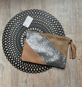 Pochette bandouilliere paillette
