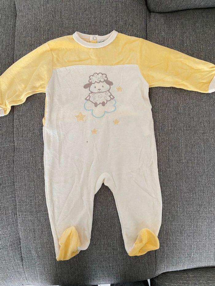 Pyjama velours bébé9 9 mois