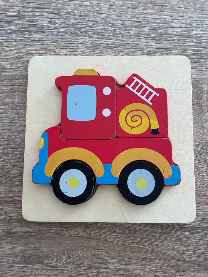 Puzzle en bois 5 pièces