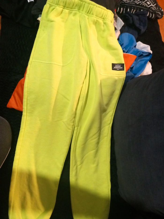Pantalon de training taille xs bershka - photo numéro 1