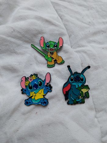 Pins Disney fantasy stitch a l unité