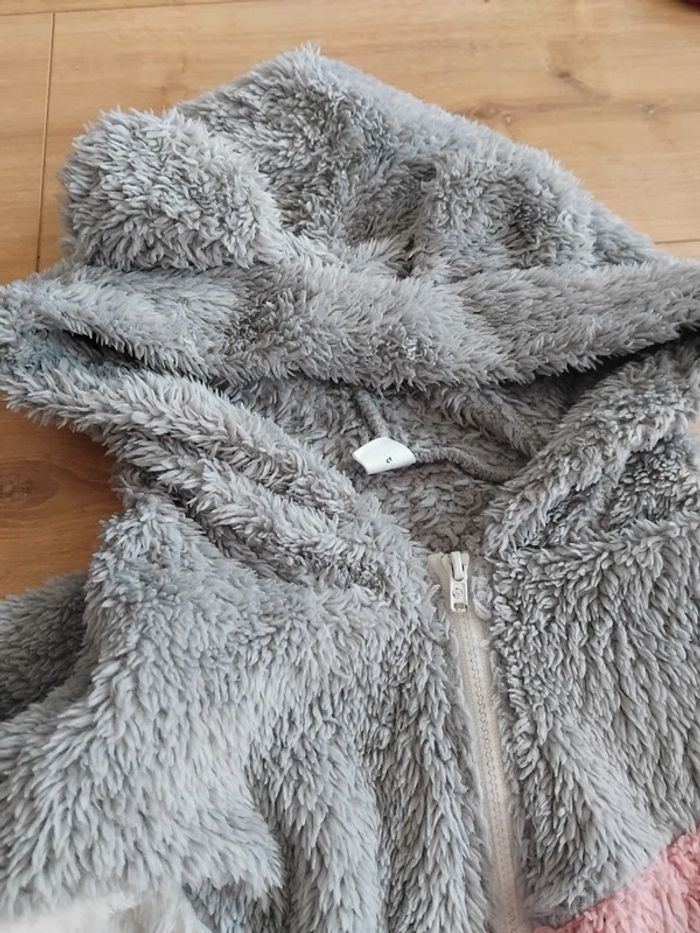 Gilet/veste à capuche avec oreilles! - photo numéro 2