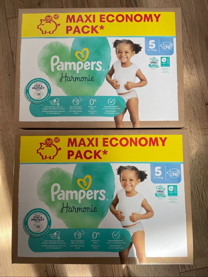Couches Pampers harmonie - photo numéro 2