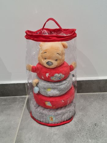 Doudou pyramide empilable disney winnie
