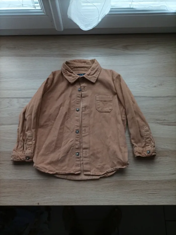 Chemise - photo numéro 2