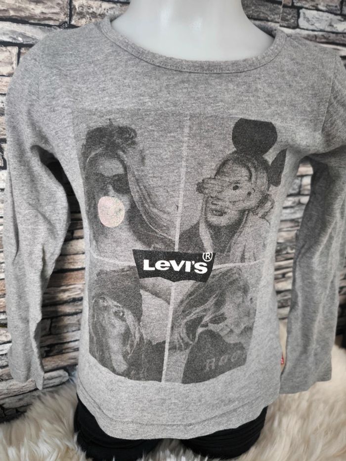 🩶 Jolie t-shirt manches longues Levi's taille 8 ans 🩶 - photo numéro 2
