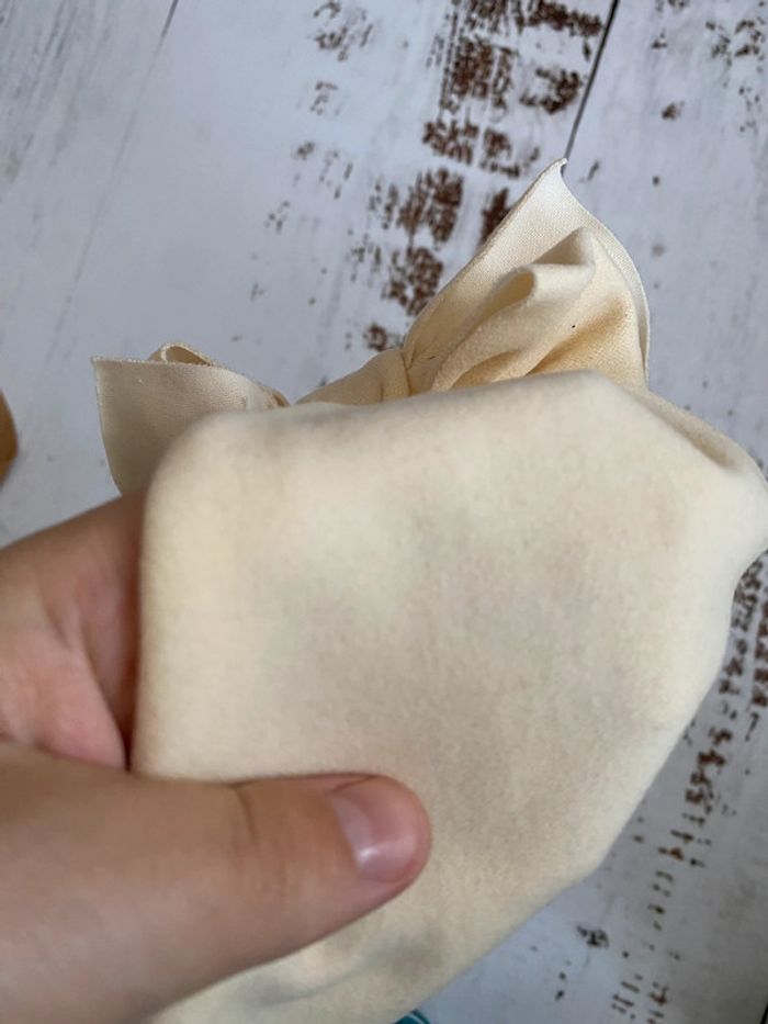 Bonnet à noeud bébé - photo numéro 3