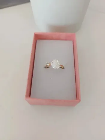 Bague camélia doré