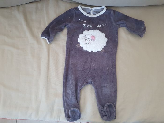 Lot de 3 pyjamas grenouillère 9 mois - photo numéro 9