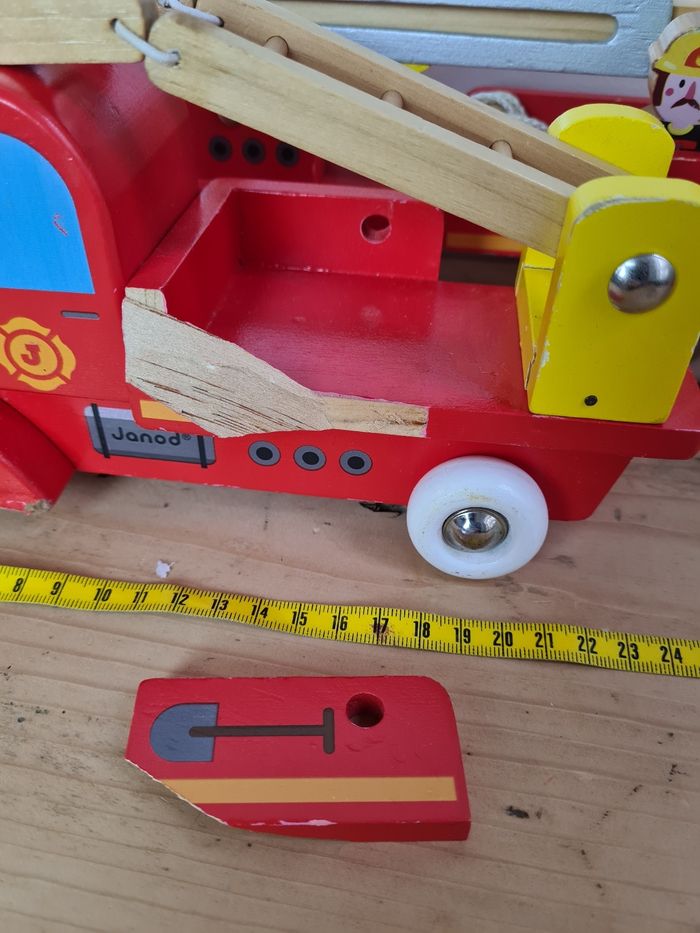 Lot 2 camions pompier bois Janod - photo numéro 5