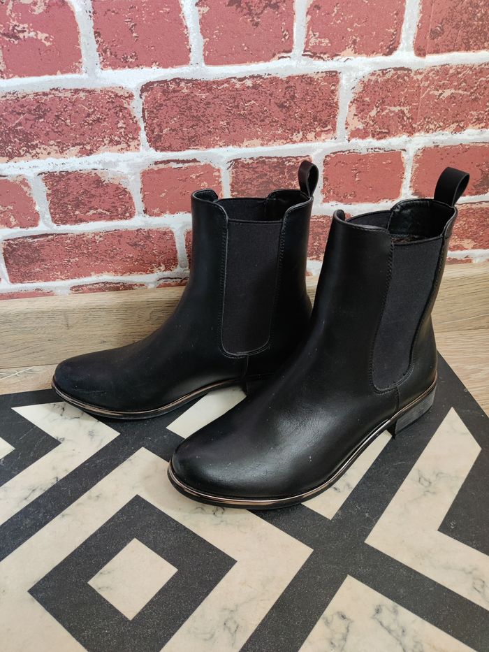 Bottines noires argentées Mi hautes Philov Taille 38 proche neuf - photo numéro 2