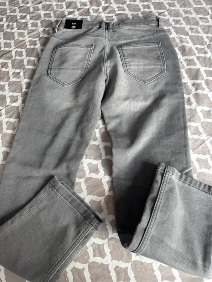 Pantalon slim c&a 13 ans - photo numéro 4