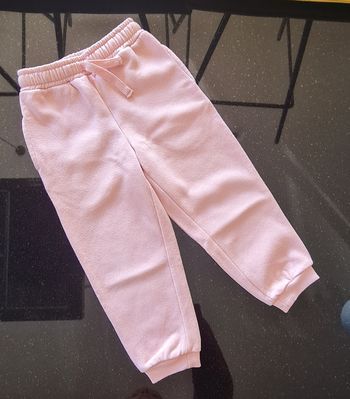 Jogging molletonné rose TEX 24 mois – doux et chaud, très bon état