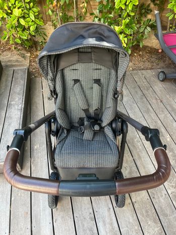 Poussette peg perego Model Fiat 500 véloce  louange