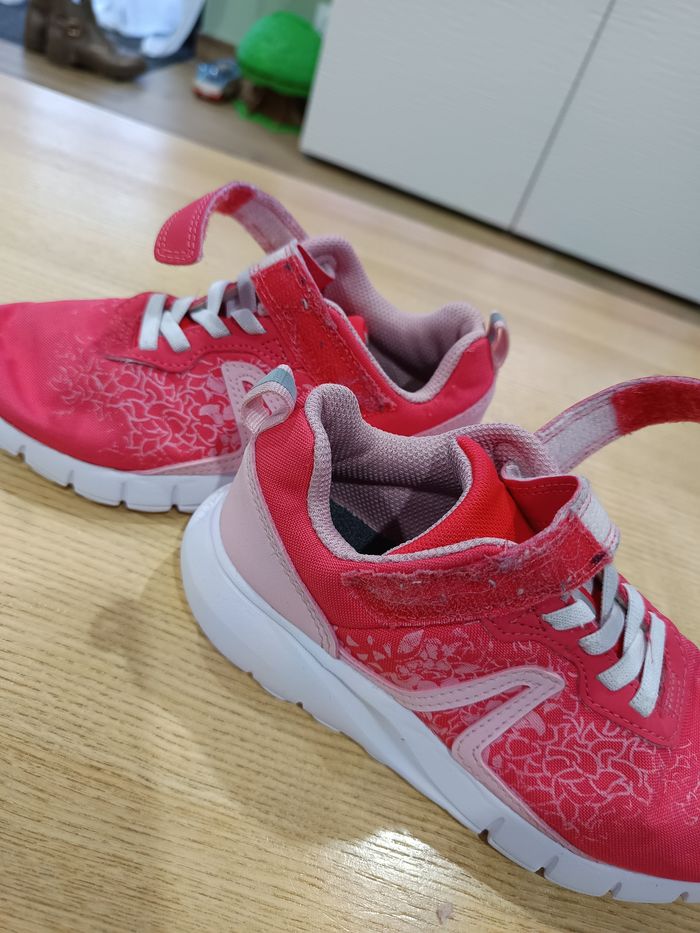 Baskets Decathlon taille 3 - photo numéro 6