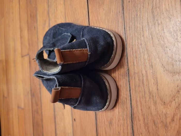 Chaussures T 30 - photo numéro 2