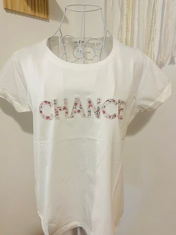 Tee shirt CHANCE écriture Rose fleuri (taille unique 36-44)