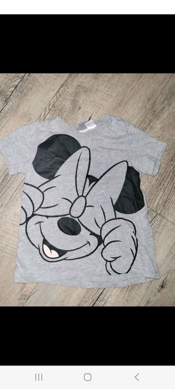 Tee shirt