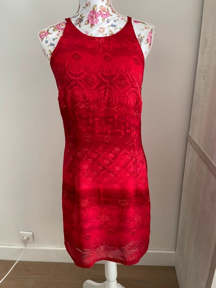 Robe dos nageur rouge