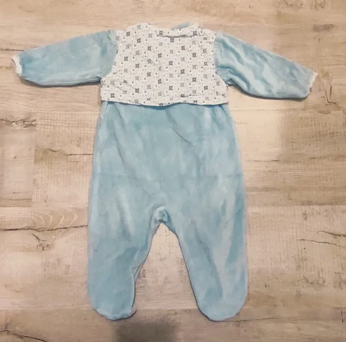 Lot de 4 pyjamas velours en excellent état - garçon - 9 mois - photo numéro 12