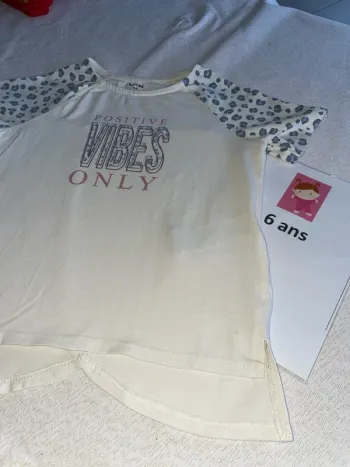 Tee shirt Kiabi 6 ans