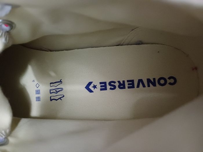 Basket converse neuve toile montante Pointure 46 rouge - photo numéro 10