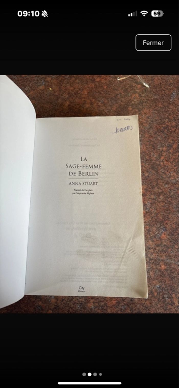 Livre la sage femme de Berlin - photo numéro 2