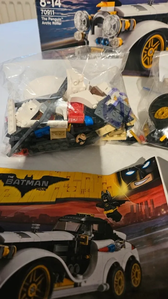 LEGO Batman Movie 70911- La voiture du Pingouin Artic Roller avec boîte et notices - photo numéro 3