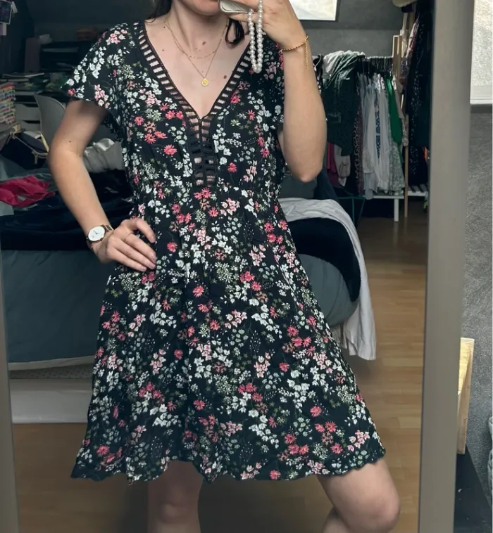 Petite Robe Fleurie - photo numéro 2
