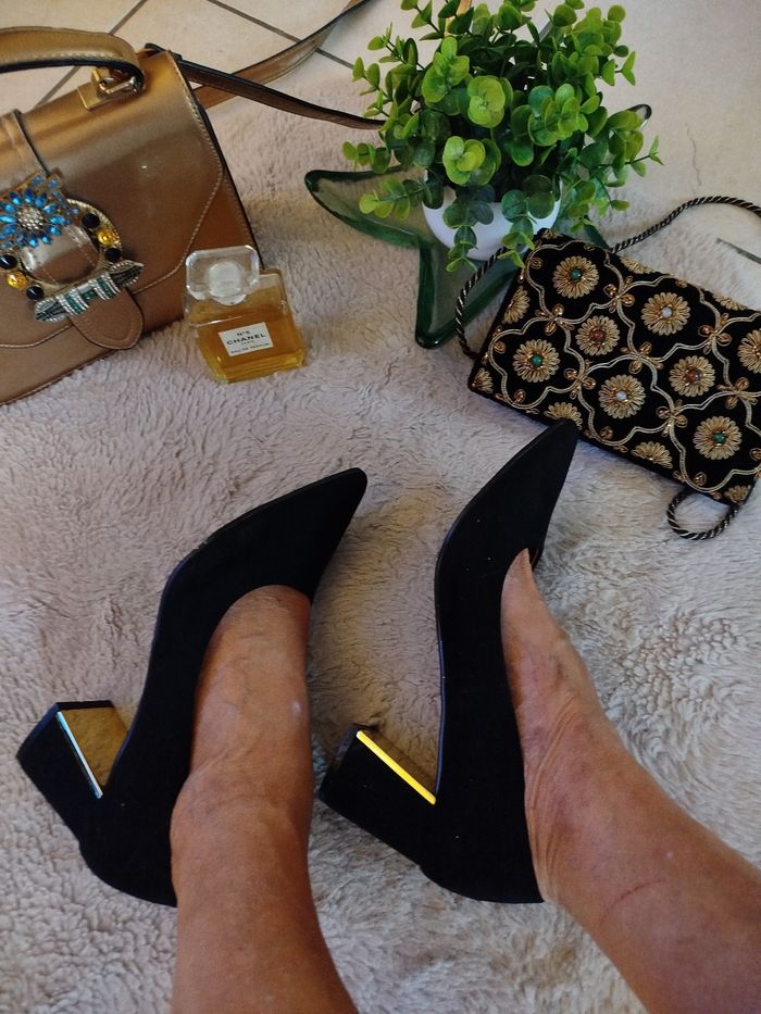 Escarpins noir doré PRIMARK