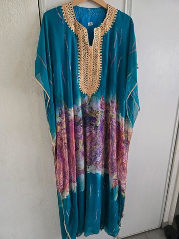 Robe longue abaya légère taille unique neuve