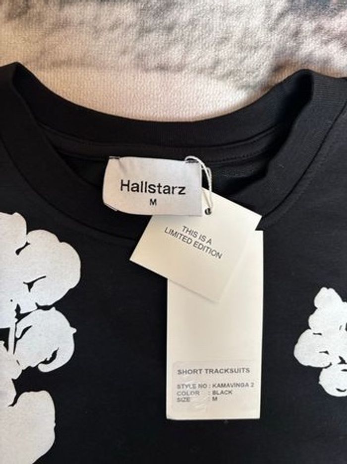 T-shirt Hallstarz Noir Taille M - Édition Limitée - Motifs Blancs Originaux - photo numéro 2