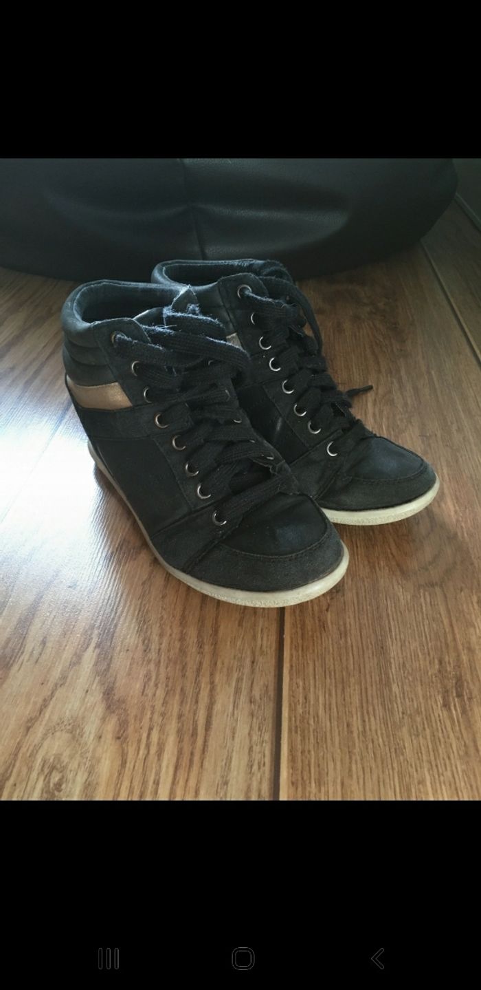 Chaussures à talon compensées - photo numéro 3